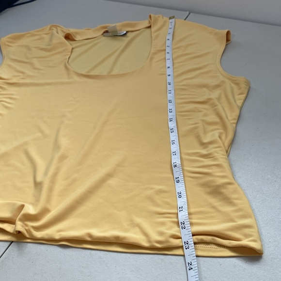 Joseph Ribkoff Light Yellow Sleeveless stretchy Top shirt size 16 - Picture 7 of 9